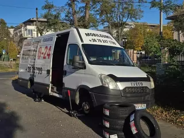 Címkézett gumiabroncsok átvétele és elszállítása mobil szervizautóval Budapesten